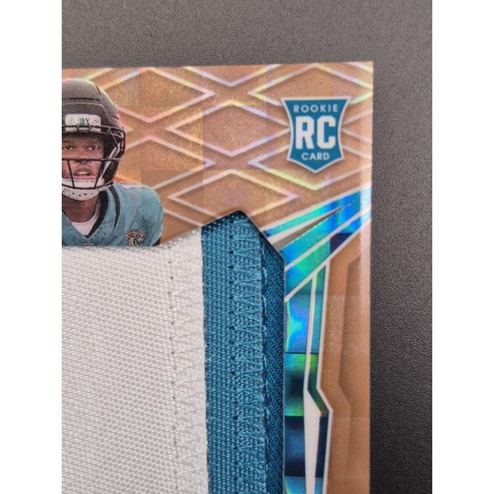 2025 Panini Phoenix Rookie Patch Auto Travis Hunter Bronze Pandora #RPS-THR /199 - Picture 5 of 12
